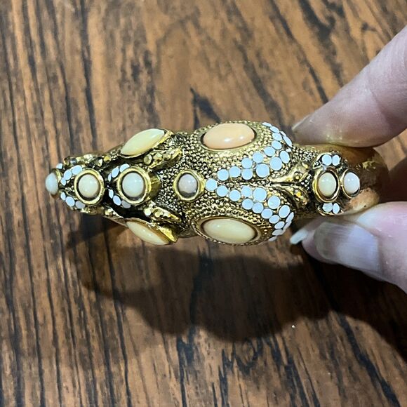 Rare Vintage Barrera Jewel Entrusted Stylized Snake Mouse In Mouth Cuff Bracelet - Picture 4 of 10